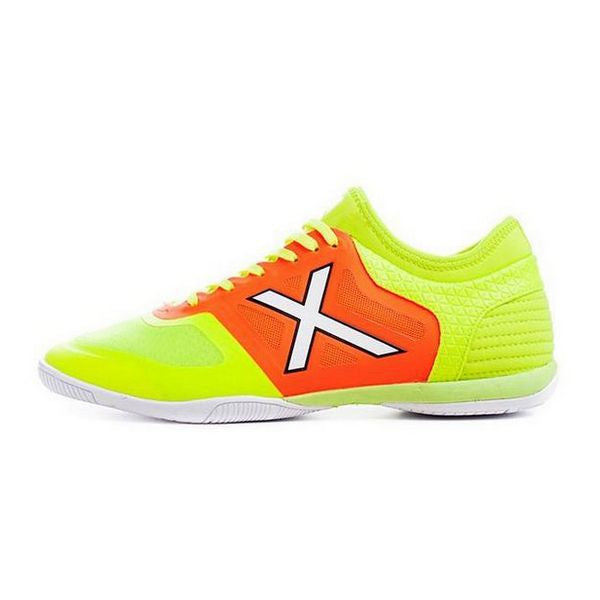 Munich Tiga Street Soccer Shoes